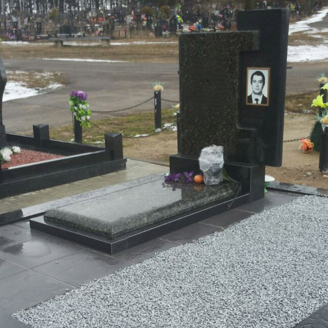 Услуги по благоустройству могил уход за памятниками и территорией